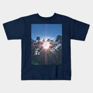 Dazzling sunlight Kids T-Shirt